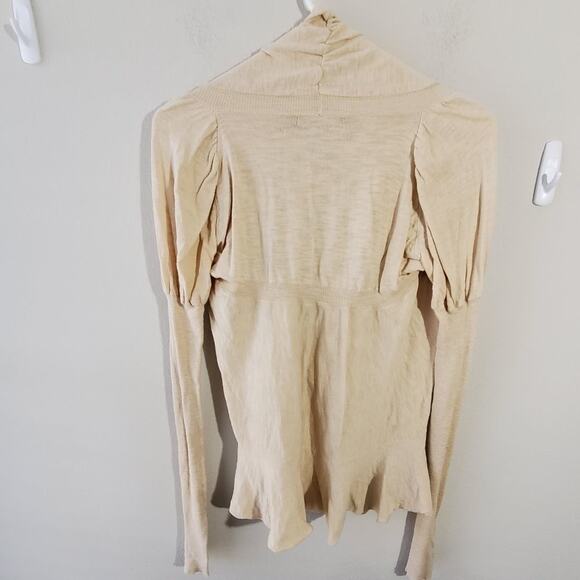 PUFFF SLEEVE cardigan‎ sweater size medium - Picture 3 of 5